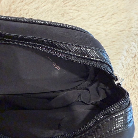 Tory Burch Black Cosmetic Pouch - Picture 4 of 4